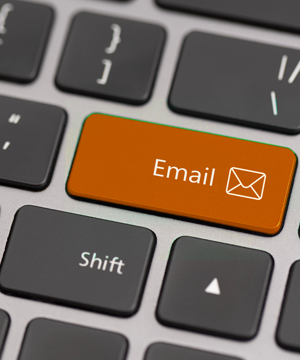 email-us-fondescaut
